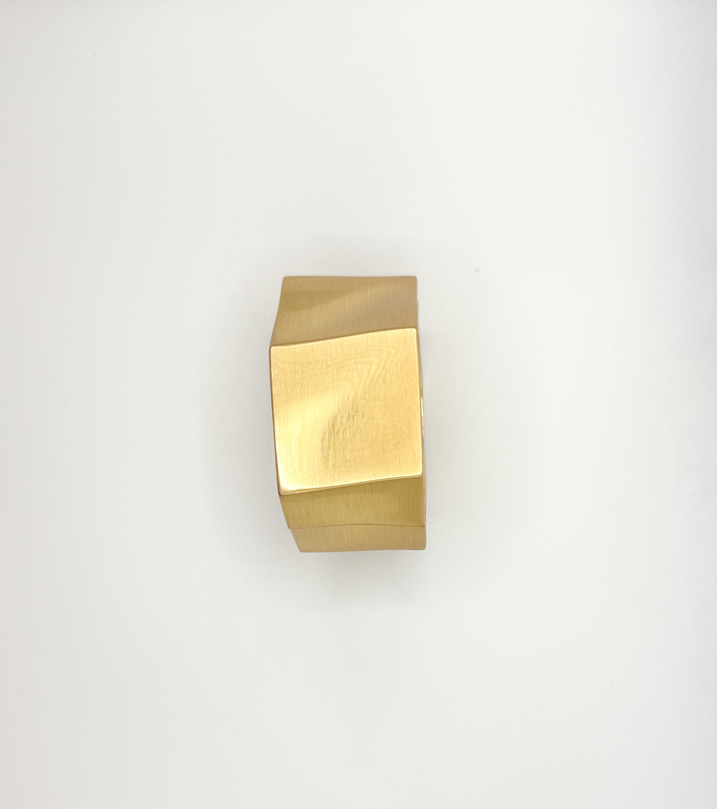 Sculpted Luxe Cuff