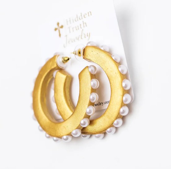 Pearl Hoops - Blissful Boutique