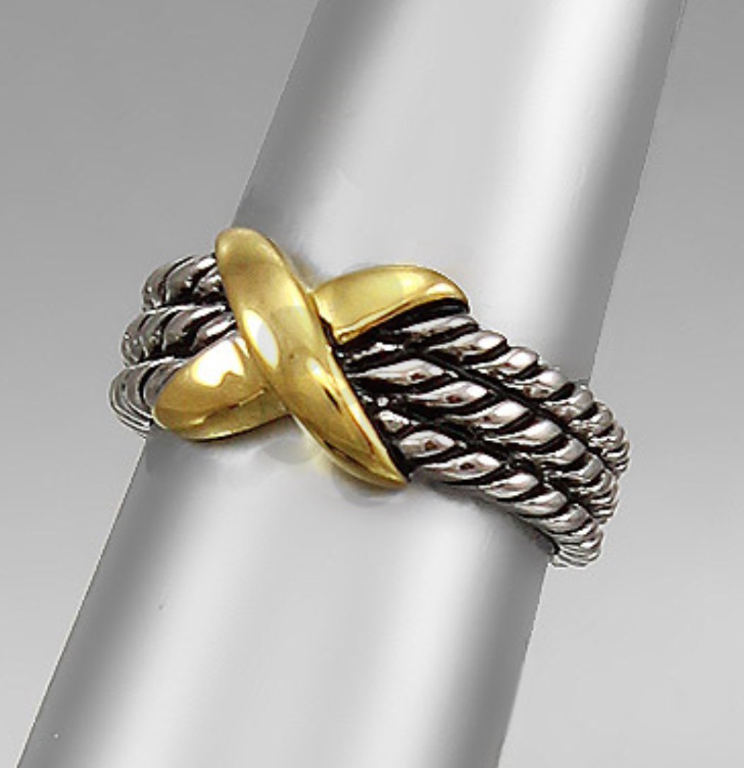 three rope cross over ring - Blissful Boutique