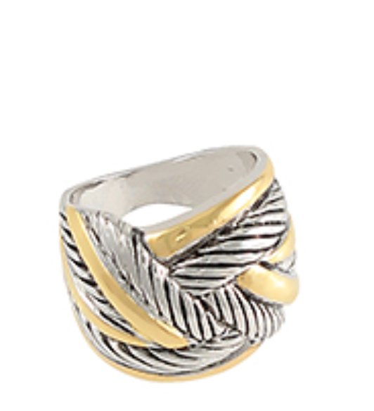 Two Toned Crossover Band Ring - Blissful Boutique