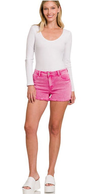 WASHED FRAYED CUTOFF HEM SHORTS - Blissful Boutique